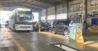 Ồ ạt đưa xe đăng kiểm khí thải