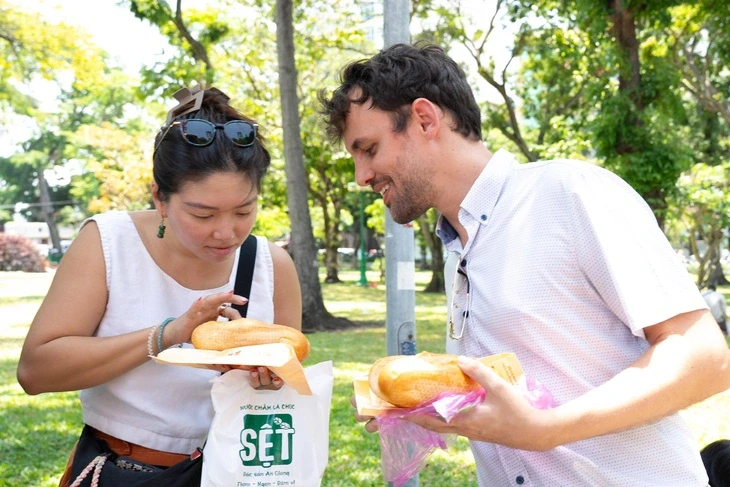 Ổ bánh mì đi ra thế giới Ổ bánh mì đi ra thế giới