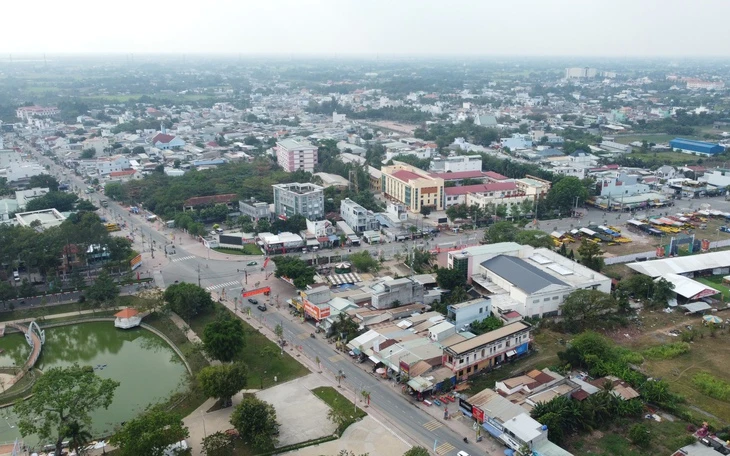 Ổn định chính quyền 2 cấp, Tây Ninh tiếp tục chuyển sang giai đoạn nâng cao chất lượng bộ máy Ổn định chính quyền 2 cấp, Tây Ninh tiếp tục chuyển sang giai đoạn nâng cao chất lượng bộ máy