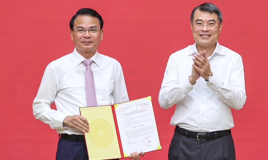 Ông Đặng Xuân Phong kiêm nhiệm chức danh Phó Bí thư Đảng ủy Chính phủ Ông Đặng Xuân Phong kiêm nhiệm chức danh Phó Bí thư Đảng ủy Chính phủ