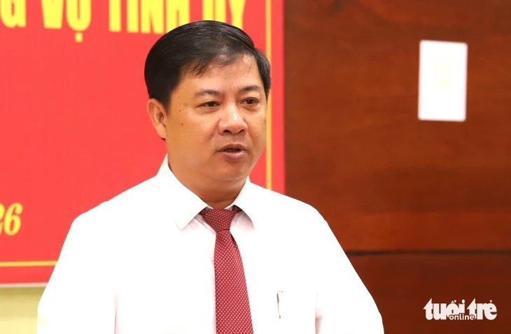 Ông Đỗ Hữu Huy làm Bí thư Đảng ủy UBND tỉnh Đắk Lắk Ông Đỗ Hữu Huy làm Bí thư Đảng ủy UBND tỉnh Đắk Lắk