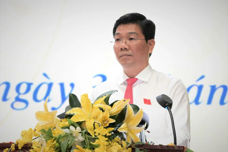 Ông Lê Văn Hẳn tái đắc cử Chủ tịch UBND tỉnh Tây Ninh với 100 % phiếu bầu Ông Lê Văn Hẳn tái đắc cử Chủ tịch UBND tỉnh Tây Ninh với 100 % phiếu bầu