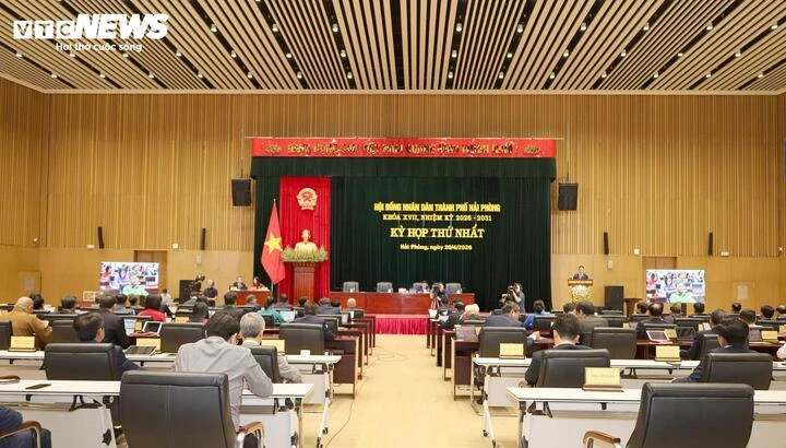 Ông Lê Văn Hiệu được bầu giữ chức Chủ tịch HĐND TP Hải Phòng nhiệm kỳ 2026-2031 Ông Lê Văn Hiệu được bầu giữ chức Chủ tịch HĐND TP Hải Phòng nhiệm kỳ 2026-2031