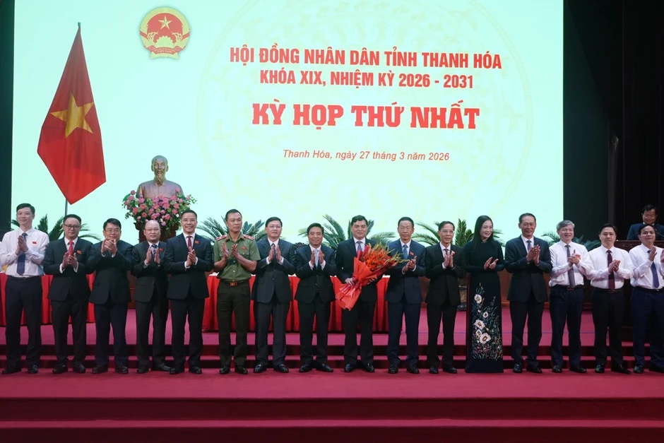 Ông Nguyễn Hoài Anh tái đắc cử Chủ tịch UBND tỉnh Thanh Hóa Ông Nguyễn Hoài Anh tái đắc cử Chủ tịch UBND tỉnh Thanh Hóa