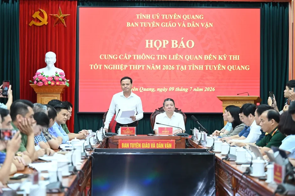 Ông Nguyễn Mạnh Tuấn, Phó Chủ tịch Thường trực UBND tỉnh Tuyên Quang: Xử lý nghiêm sai phạm, không có vùng cấm Ông Nguyễn Mạnh Tuấn, Phó Chủ tịch Thường trực UBND tỉnh Tuyên Quang: Xử lý nghiêm sai phạm, không có vùng cấm