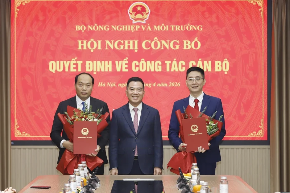Ông Nguyễn Xuân Chinh giữ chức Chánh Văn phòng Bộ NN&MT Ông Nguyễn Xuân Chinh giữ chức Chánh Văn phòng Bộ NN&MT
