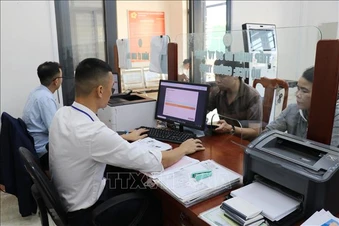 Phân cấp, bãi bỏ, đơn giản hóa hàng trăm thủ tục hành chính, điều kiện kinh doanh
