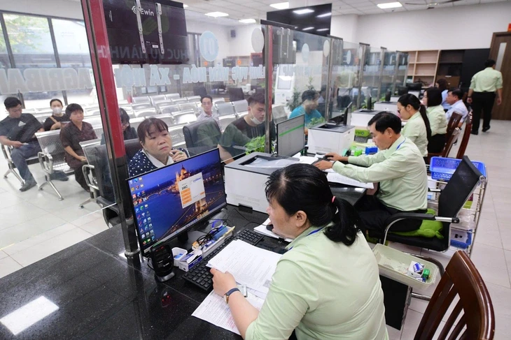 Phân cấp và yêu cầu '4 đủ' Phân cấp và yêu cầu '4 đủ'