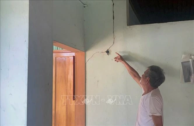 Phản hồi TTXVN: Huế khẩn trương bố trí tái định cư cho 53 hộ gia đình Phản hồi TTXVN: Huế khẩn trương bố trí tái định cư cho 53 hộ gia đình