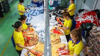 Phạt 10-20 triệu đồng nếu không cho lao động nữ nuôi con nhỏ nghỉ 60 phút mỗi ngày
