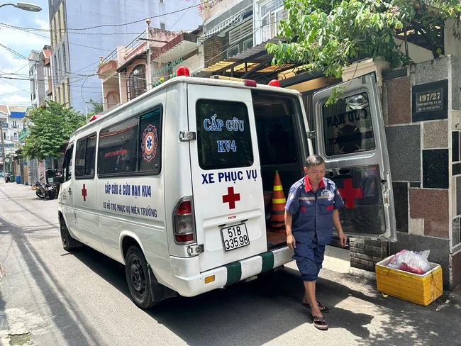 Phát hiện nam sinh viên tử vong trong phòng trọ ở TPHCM Phát hiện nam sinh viên tử vong trong phòng trọ ở TPHCM