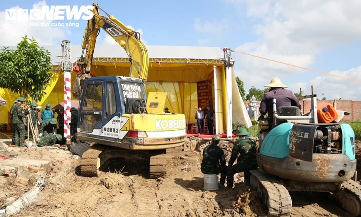 Phát hiện thêm 6 hài cốt liệt sĩ và đồng bào tại hố chôn tập thể ở Hải Phòng