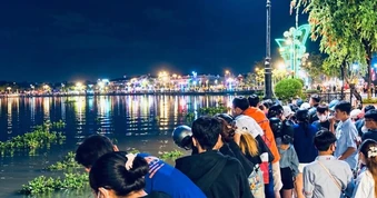 Phát hiện thi thể cô gái trên sông Sài Gòn