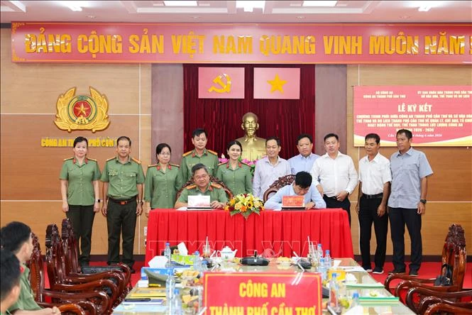 Phát huy hiệu quả công tác phối hợp trong hoạt động thể dục, thể thao của lực lượng Công an Phát huy hiệu quả công tác phối hợp trong hoạt động thể dục, thể thao của lực lượng Công an