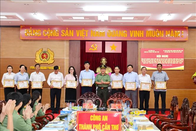 Phát huy hiệu quả công tác phối hợp trong hoạt động thể dục, thể thao của lực lượng Công an Phát huy hiệu quả công tác phối hợp trong hoạt động thể dục, thể thao của lực lượng Công an