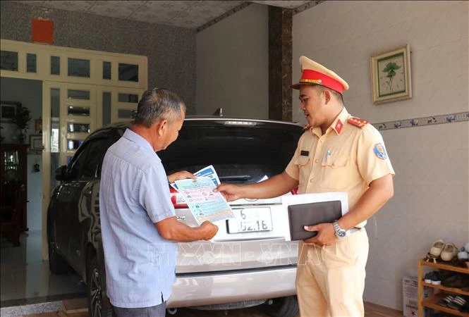 Phát huy sức dân, giữ vững an ninh, trật tự từ cơ sở Phát huy sức dân, giữ vững an ninh, trật tự từ cơ sở