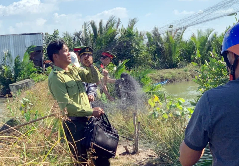 Phát huy vai trò lực lượng Công an trong bảo vệ động vật hoang dã ở An Giang Phát huy vai trò lực lượng Công an trong bảo vệ động vật hoang dã ở An Giang