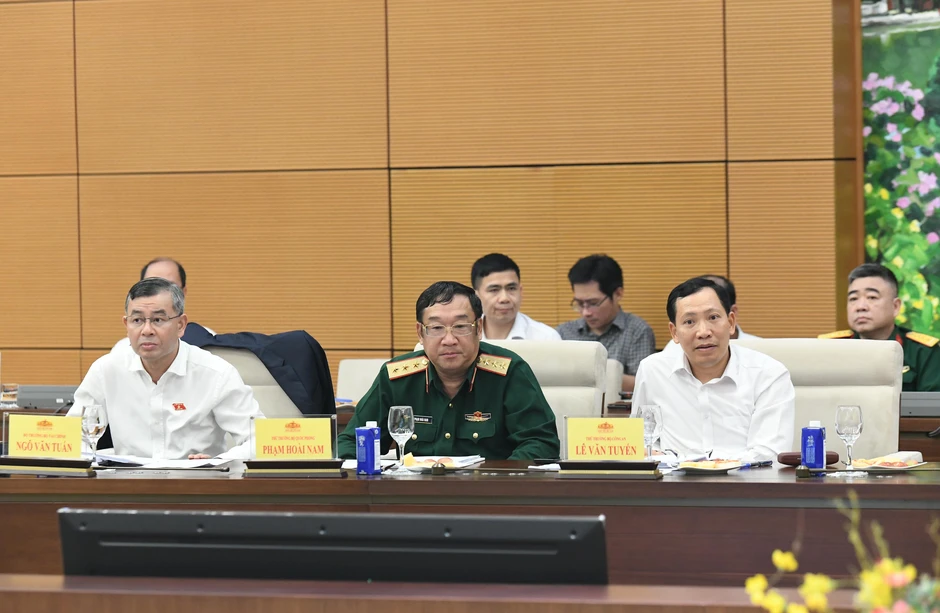 Phiên họp lần thứ nhất Ban Chỉ đạo Tổng rà soát hệ thống văn bản quy phạm pháp luật Phiên họp lần thứ nhất Ban Chỉ đạo Tổng rà soát hệ thống văn bản quy phạm pháp luật