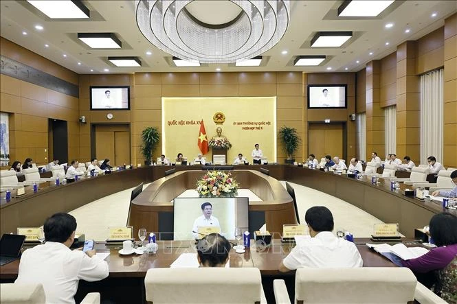 Phiên họp thứ 5 UBTV Quốc hội: Không can thiệp vào hoạt động sản xuất kinh doanh của doanh nghiệp Phiên họp thứ 5 UBTV Quốc hội: Không can thiệp vào hoạt động sản xuất kinh doanh của doanh nghiệp