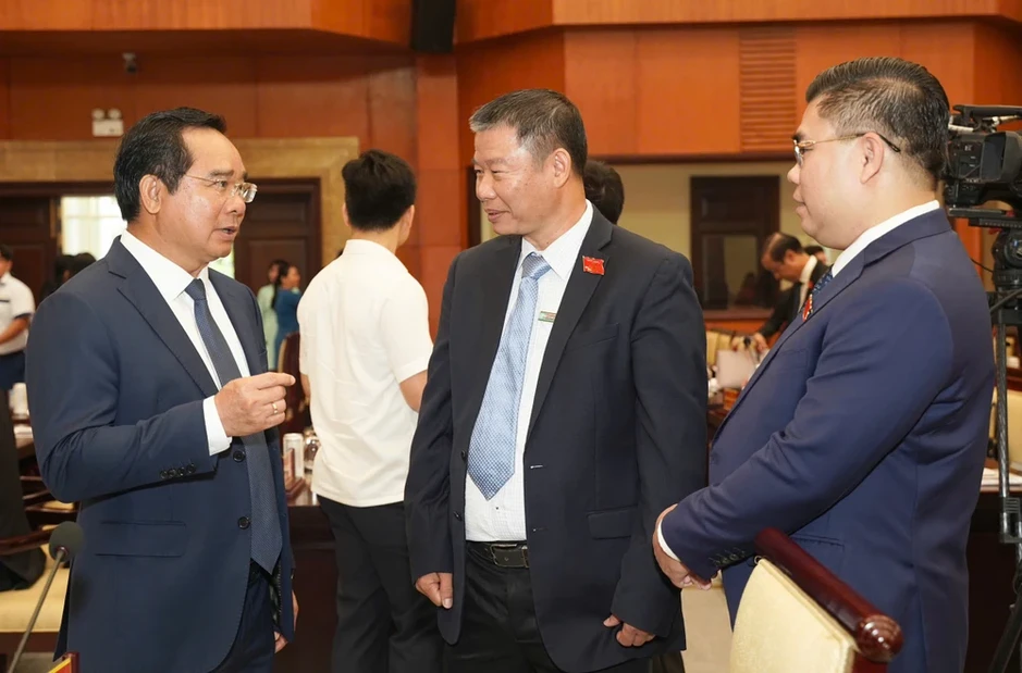Phó Chủ tịch Quốc hội: TP.HCM cần phát triển dựa vào thể chế, cơ chế Phó Chủ tịch Quốc hội: TP.HCM cần phát triển dựa vào thể chế, cơ chế