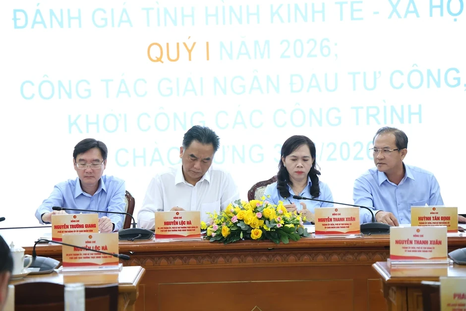 Phó Chủ tịch thường trực UBND TP.HCM: 'Cùng một chủ trương, vì sao nơi triển khai nhanh, nơi triển khai chậm?'