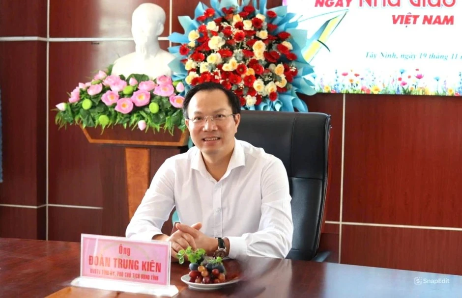 Phó Chủ tịch tỉnh Tây Ninh làm Thứ trưởng Bộ Giáo dục và Đào tạo Phó Chủ tịch tỉnh Tây Ninh làm Thứ trưởng Bộ Giáo dục và Đào tạo