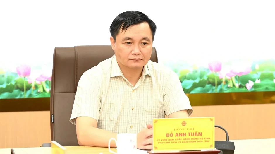Phó Chủ tịch UBND tỉnh Tuyên Quang Chỉ đạo kỳ thi lại THPT năm 2026 tại Chuyên Tuyên Quang Phó Chủ tịch UBND tỉnh Tuyên Quang Chỉ đạo kỳ thi lại THPT năm 2026 tại Chuyên Tuyên Quang