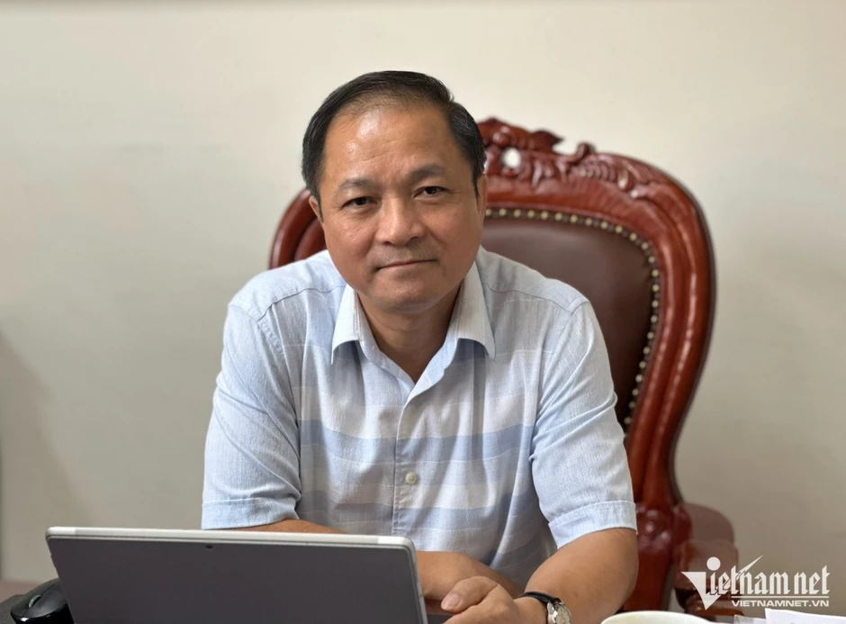 Phó Cục trưởng Đào Duy Anh: 'Gần 10 tháng dùng xăng E10, xe tôi không gặp vấn đề gì' Phó Cục trưởng Đào Duy Anh: 'Gần 10 tháng dùng xăng E10, xe tôi không gặp vấn đề gì'