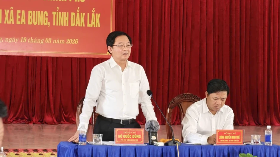 Phó thủ tướng Hồ Quốc Dũng làm việc tại xã biên giới ở Đắk Lắk Phó thủ tướng Hồ Quốc Dũng làm việc tại xã biên giới ở Đắk Lắk
