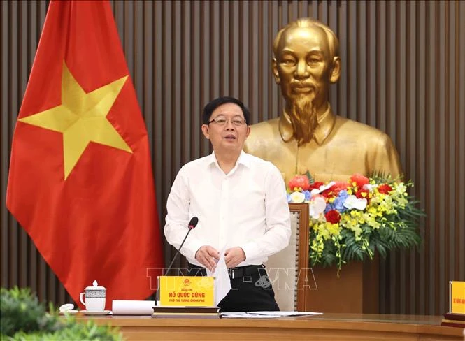 Phó Thủ tướng Hồ Quốc Dũng: Tháo gỡ thực chất các vướng mắc về đất đai, môi trường, khai thác khoáng sản và nguồn vật liệu Phó Thủ tướng Hồ Quốc Dũng: Tháo gỡ thực chất các vướng mắc về đất đai, môi trường, khai thác khoáng sản và nguồn vật liệu