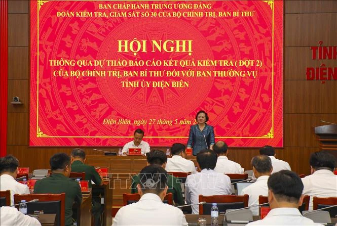 Phó Thủ tướng Phạm Thị Thanh Trà chủ trì đoàn kiểm tra của Bộ Chính trị làm việc tại Điện Biên Phó Thủ tướng Phạm Thị Thanh Trà chủ trì đoàn kiểm tra của Bộ Chính trị làm việc tại Điện Biên