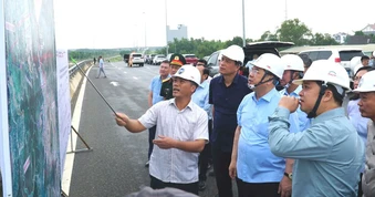 Phó Thủ tướng Thường trực Phạm Gia Túc kiểm tra dự án sân bay Long Thành