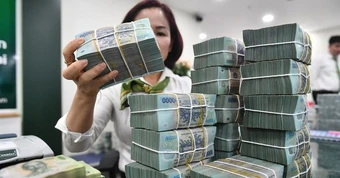 Phó Thủ tướng yêu cầu cải cách tiền lương Bộ Nội vụ báo cáo trước 30 / 3 / 2026