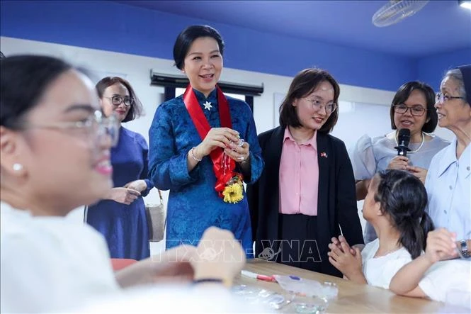 Phu nhân Tổng Bí thư, Chủ tịch nước Tô Lâm thăm trẻ em hoàn cảnh đặc biệt tại Philippines Phu nhân Tổng Bí thư, Chủ tịch nước Tô Lâm thăm trẻ em hoàn cảnh đặc biệt tại Philippines