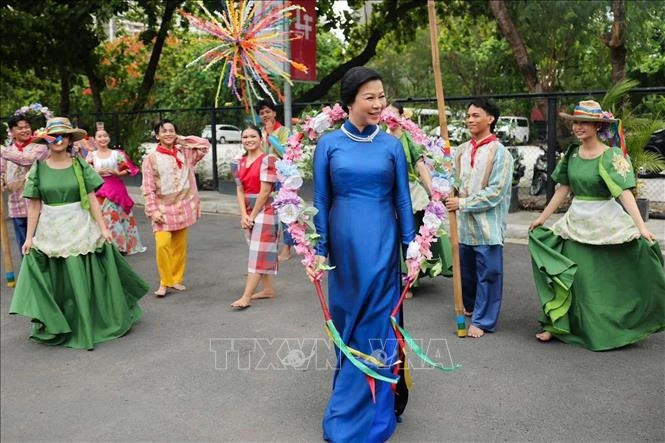 Phu nhân Tổng Bí thư, Chủ tịch nước Tô Lâm thăm trẻ em hoàn cảnh đặc biệt tại Philippines Phu nhân Tổng Bí thư, Chủ tịch nước Tô Lâm thăm trẻ em hoàn cảnh đặc biệt tại Philippines
