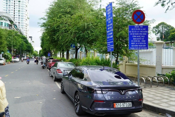Phường An Đông cấp phép, thu phí sử dụng tạm vỉa hè, lòng đường qua app Phường An Đông cấp phép, thu phí sử dụng tạm vỉa hè, lòng đường qua app