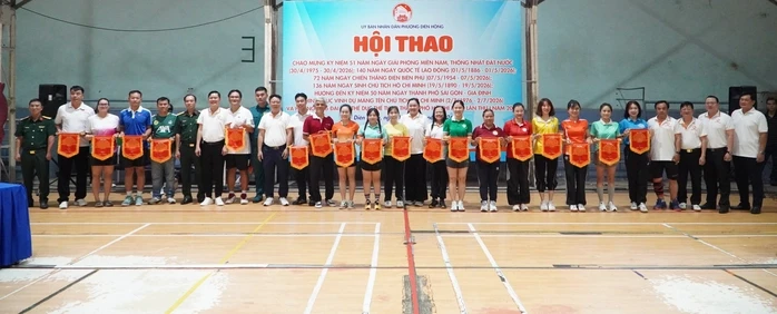 Phường Diên Hồng tổ chức hội thao chào mừng hàng loạt sự kiện trọng đại của đất nước Phường Diên Hồng tổ chức hội thao chào mừng hàng loạt sự kiện trọng đại của đất nước