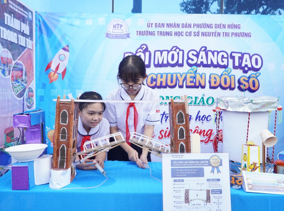 Phường Diên Hồng vào chiến dịch bứt phá, "đi từng ngõ, gõ từng nhà, rà từng người"