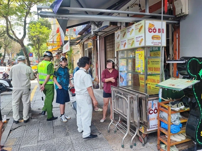 Phường trung tâm Đà Nẵng lo sinh kế cho hơn 600 hộ dân bán vỉa hè Phường trung tâm Đà Nẵng lo sinh kế cho hơn 600 hộ dân bán vỉa hè