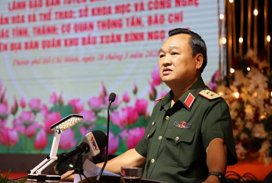 Quân khu 7 chủ động đấu tranh với những thông tin sai trái, thù địch trên mạng xã hội Quân khu 7 chủ động đấu tranh với những thông tin sai trái, thù địch trên mạng xã hội