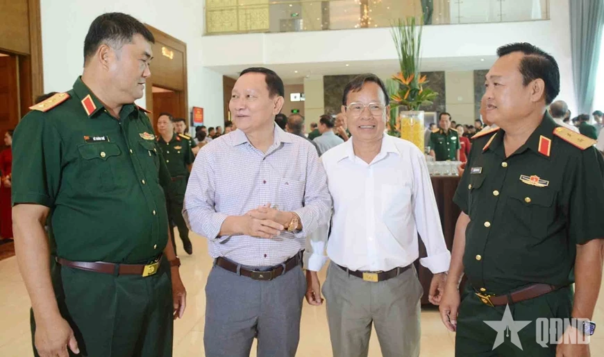 Quân khu 7 gặp mặt tri ân cán bộ cao cấp Quân đội nghỉ hưu Quân khu 7 gặp mặt tri ân cán bộ cao cấp Quân đội nghỉ hưu