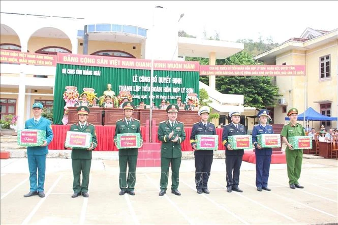 Quảng Ngãi thành lập Trung đoàn 31, 32 và Tiểu đoàn Hỗn hợp Lý Sơn Quảng Ngãi thành lập Trung đoàn 31, 32 và Tiểu đoàn Hỗn hợp Lý Sơn