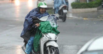 Quảng Ninh, Hải Phòng mưa lớn, Biển Đông có thể sắp đón bão