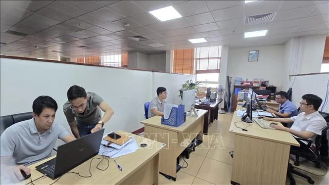 Quảng Ninh làm sạch dữ liệu đất đai - Bài 1: Thoát 'đội sổ' bằng chiến dịch '10 ngày đêm' thần tốc Quảng Ninh làm sạch dữ liệu đất đai - Bài 1: Thoát 'đội sổ' bằng chiến dịch '10 ngày đêm' thần tốc