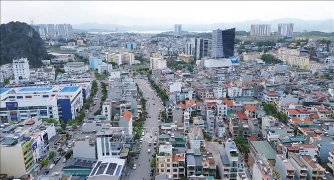 Quảng Ninh làm sạch dữ liệu đất đai - Bài cuối: Hướng tới quản trị số toàn diện Quảng Ninh làm sạch dữ liệu đất đai - Bài cuối: Hướng tới quản trị số toàn diện
