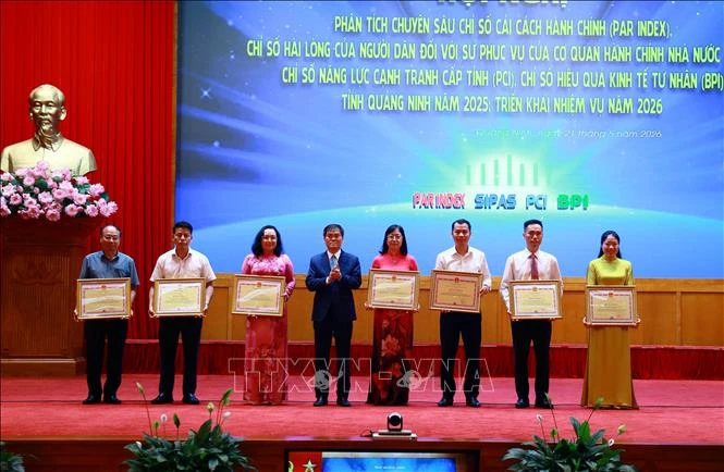 Quảng Ninh xây dựng kế hoạch, định hướng nâng cao môi trường đầu tư Quảng Ninh xây dựng kế hoạch, định hướng nâng cao môi trường đầu tư