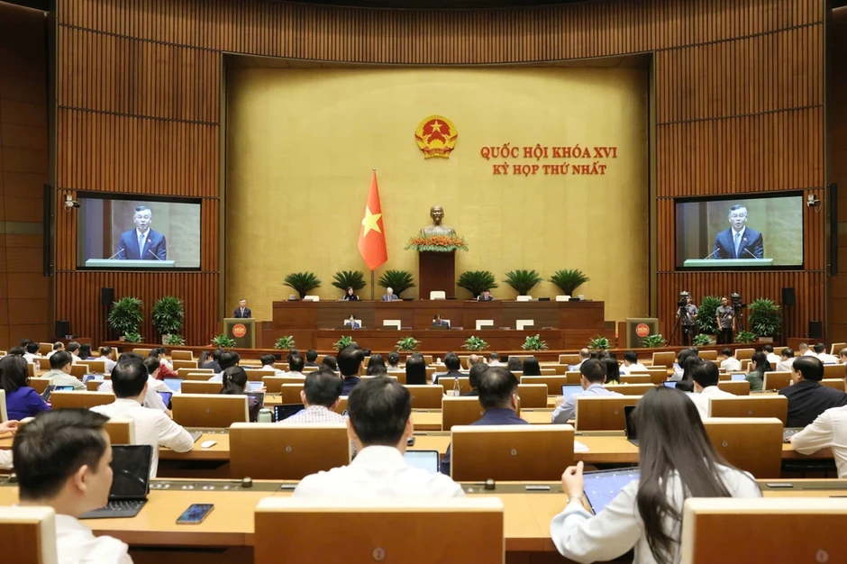 Quốc hội đồng ý thuế bảo vệ môi trường, tiêu thụ đặc biệt đối với xăng dầu tiếp tục bằng 0% đến 30-6 Quốc hội đồng ý thuế bảo vệ môi trường, tiêu thụ đặc biệt đối với xăng dầu tiếp tục bằng 0% đến 30-6
