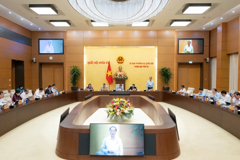 Quốc hội, Ủy ban Thường vụ Quốc hội tăng cường giám sát chuyên đề Quốc hội, Ủy ban Thường vụ Quốc hội tăng cường giám sát chuyên đề