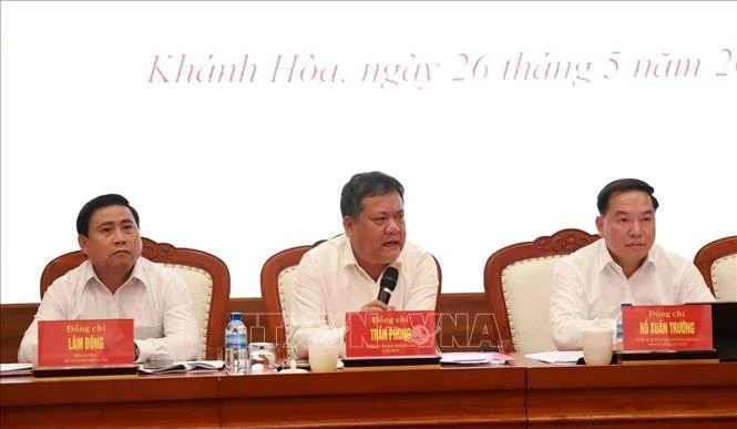 Quyết liệt tháo gỡ vướng mắc cho chính quyền địa phương 2 cấp Quyết liệt tháo gỡ vướng mắc cho chính quyền địa phương 2 cấp