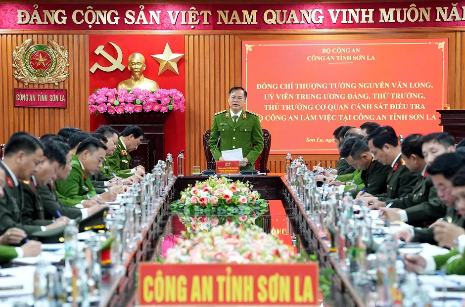 Quyết tâm giữ vững an ninh trật tự trên địa bàn tỉnh Sơn La Quyết tâm giữ vững an ninh trật tự trên địa bàn tỉnh Sơn La